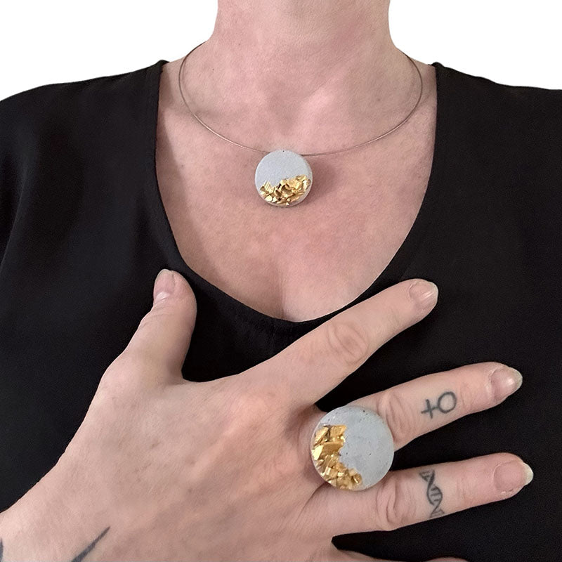 Round isaure necklace
