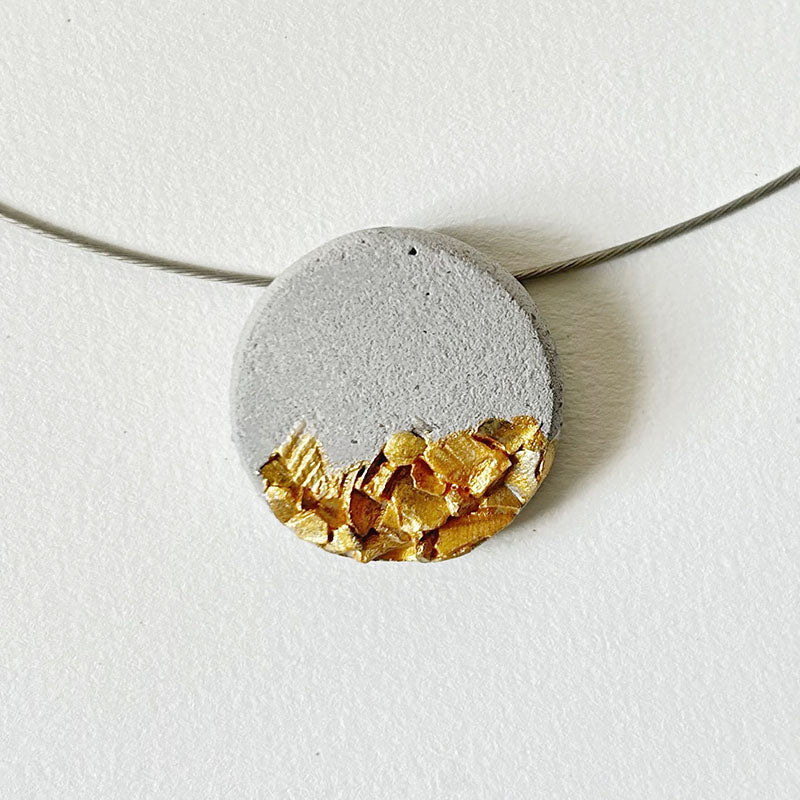 Round isaure necklace