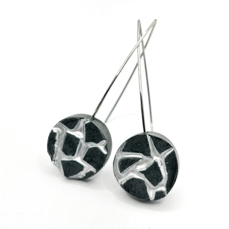 Patti black and silver round earrings