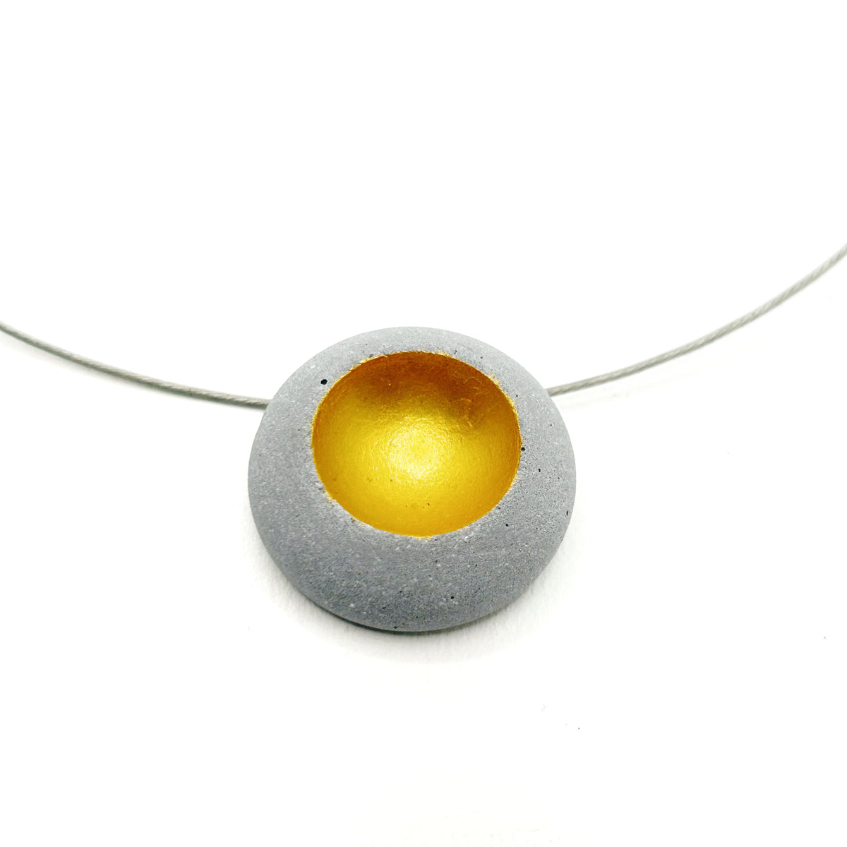 Bulle pebble necklace