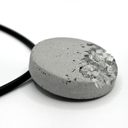 June round necklace