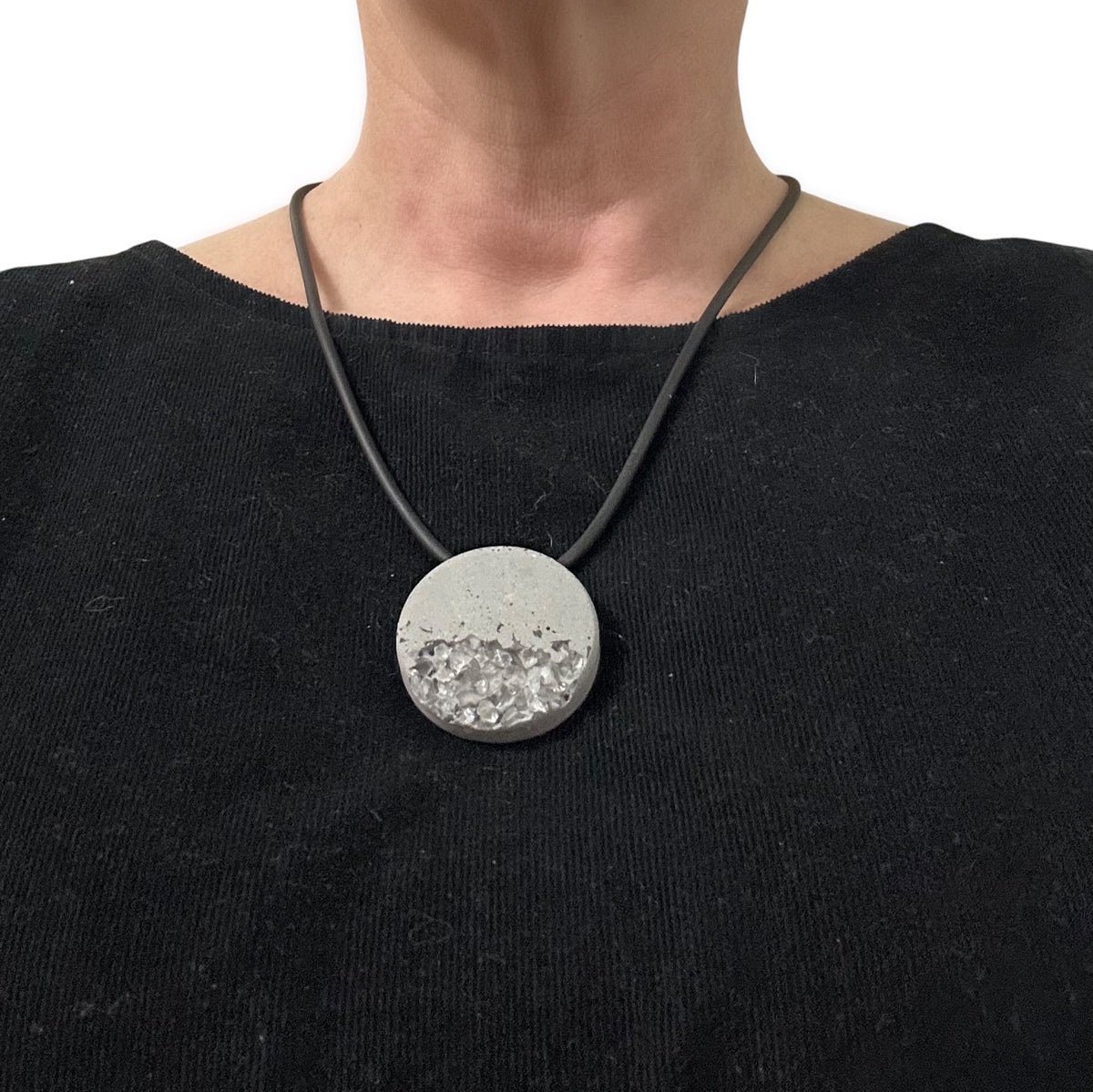 June round necklace