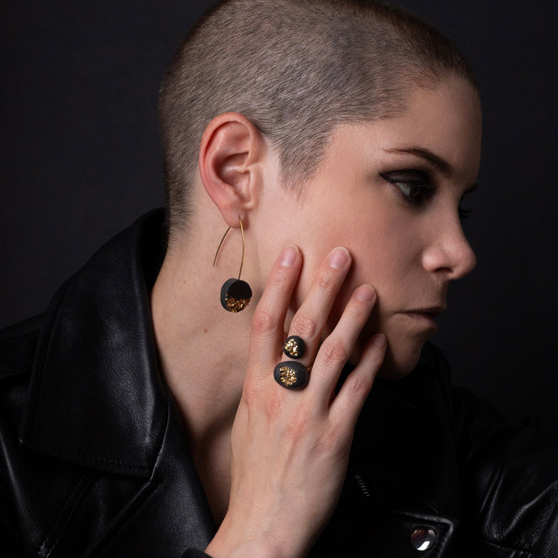 Justine round earrings
