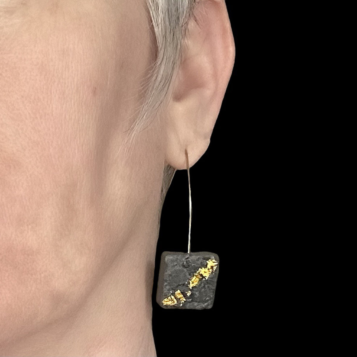 Justine round earrings