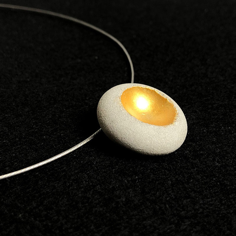 Bulle pebble necklace