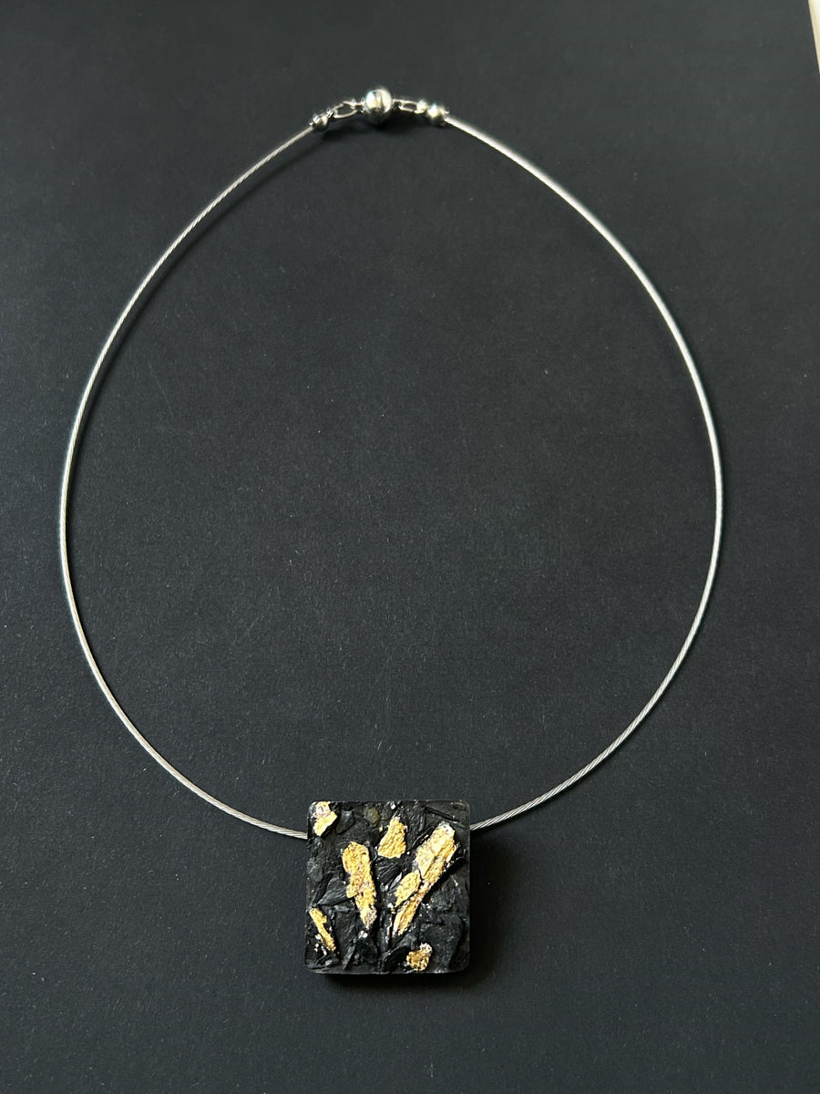 Alice square necklace