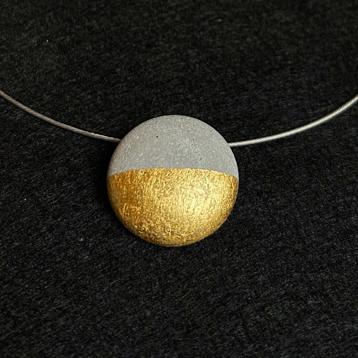 Luna pebble necklace