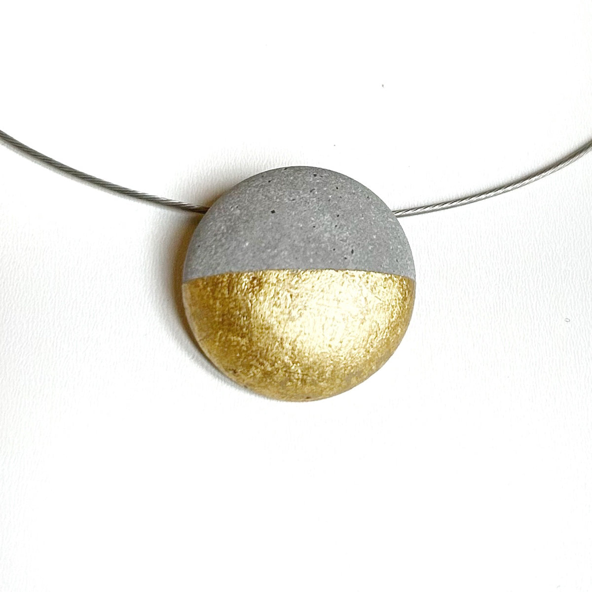 Luna pebble necklace