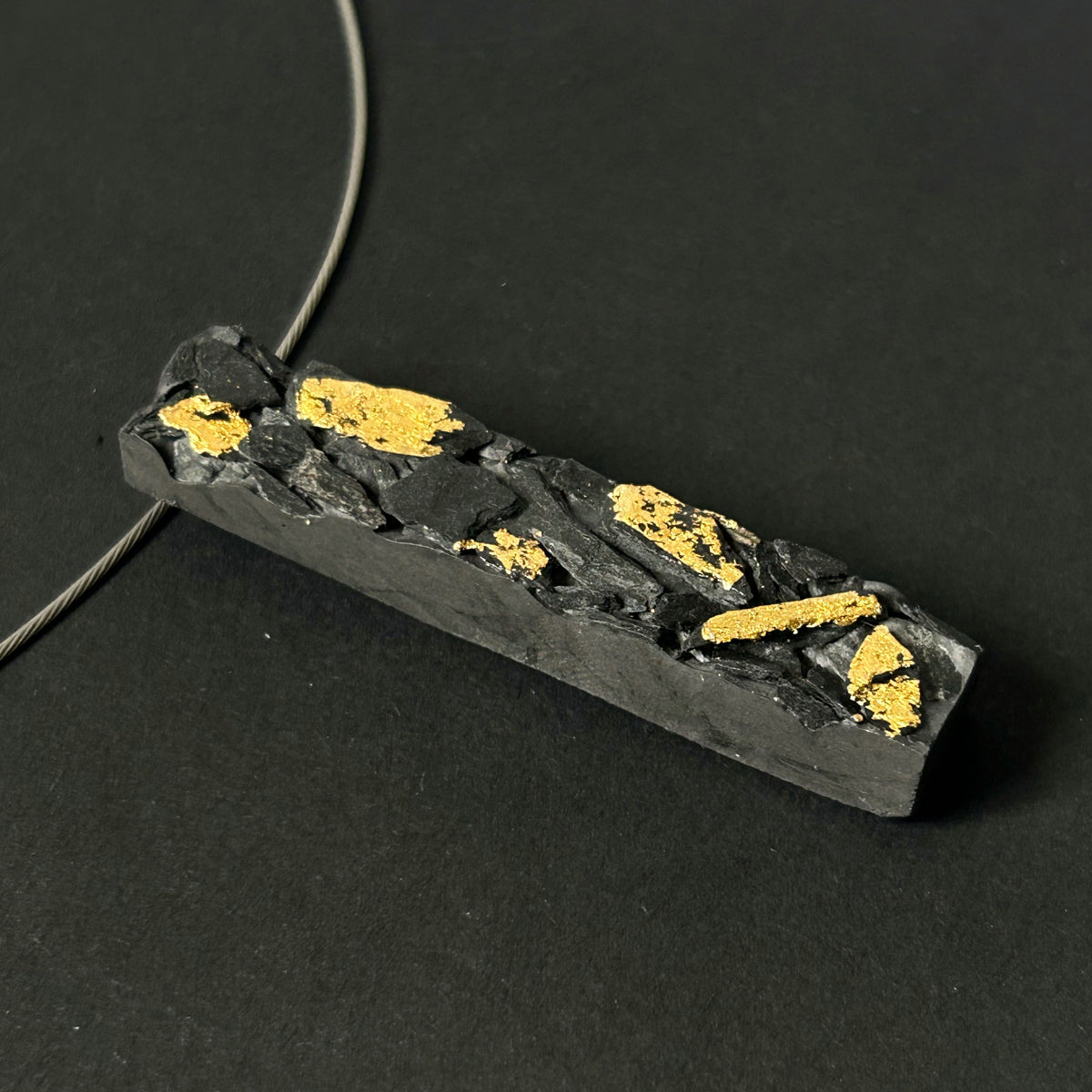Alice long rectangle necklace