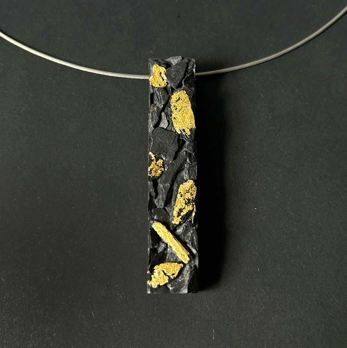 Alice long rectangle necklace