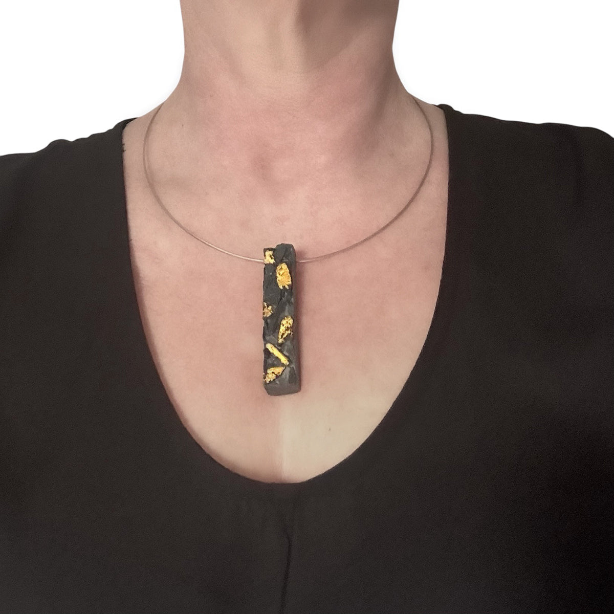 Alice long rectangle necklace