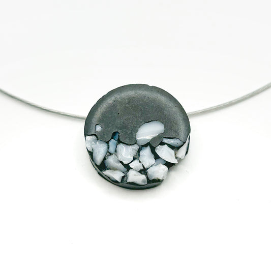 Laetitia round necklace
