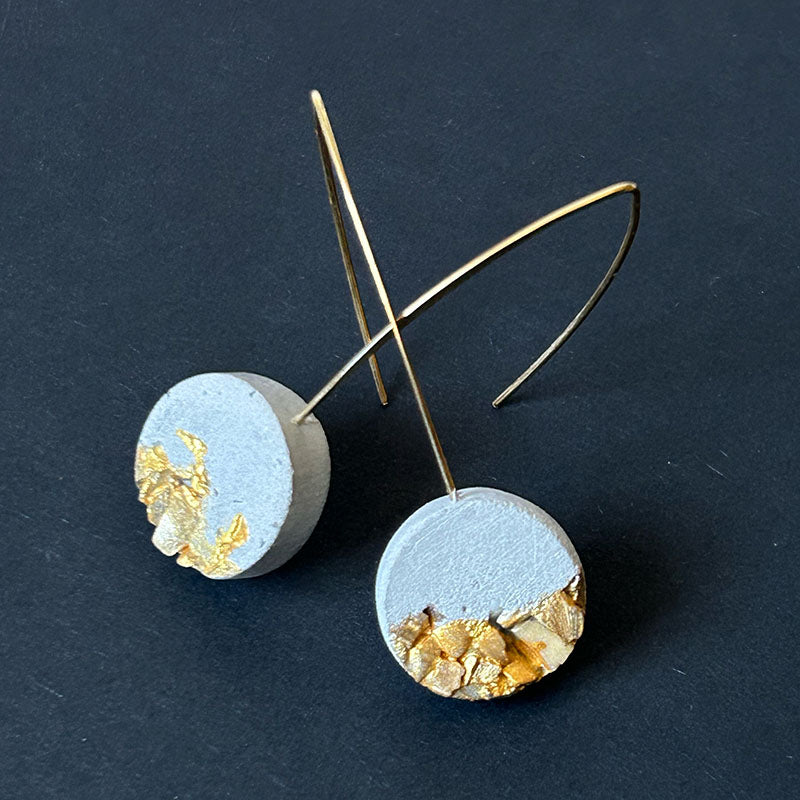 Isaure round earrings