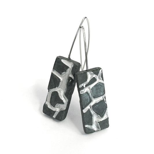 Boucles d'oreilles rectangles Patti noir et argent