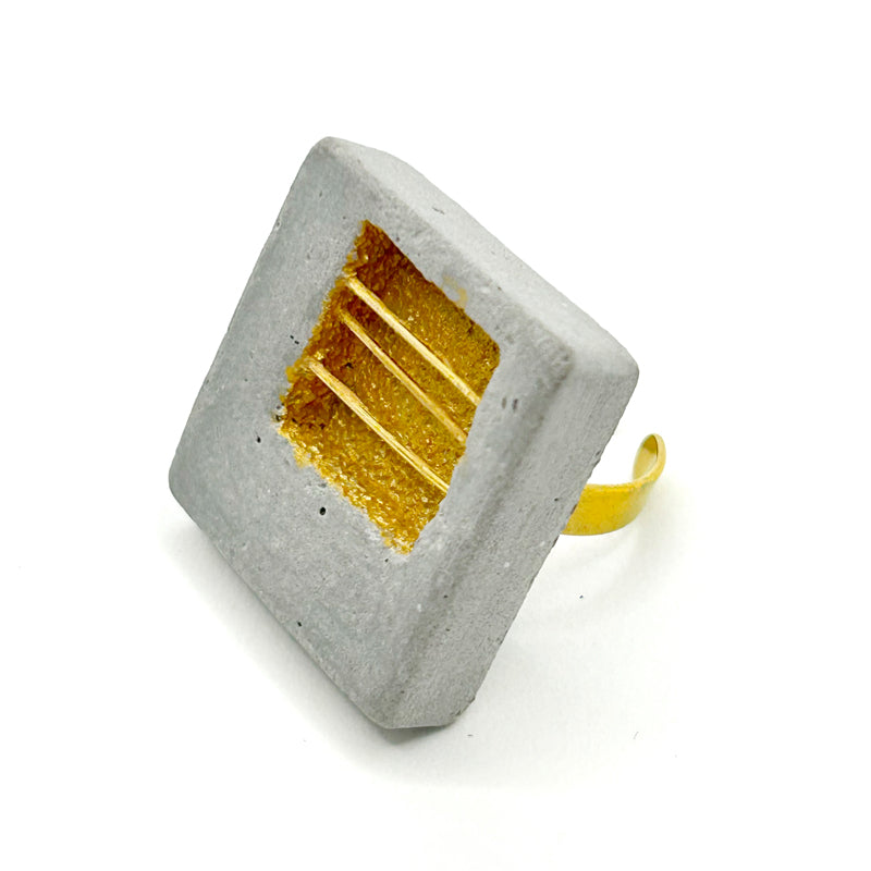 Paloma square ring