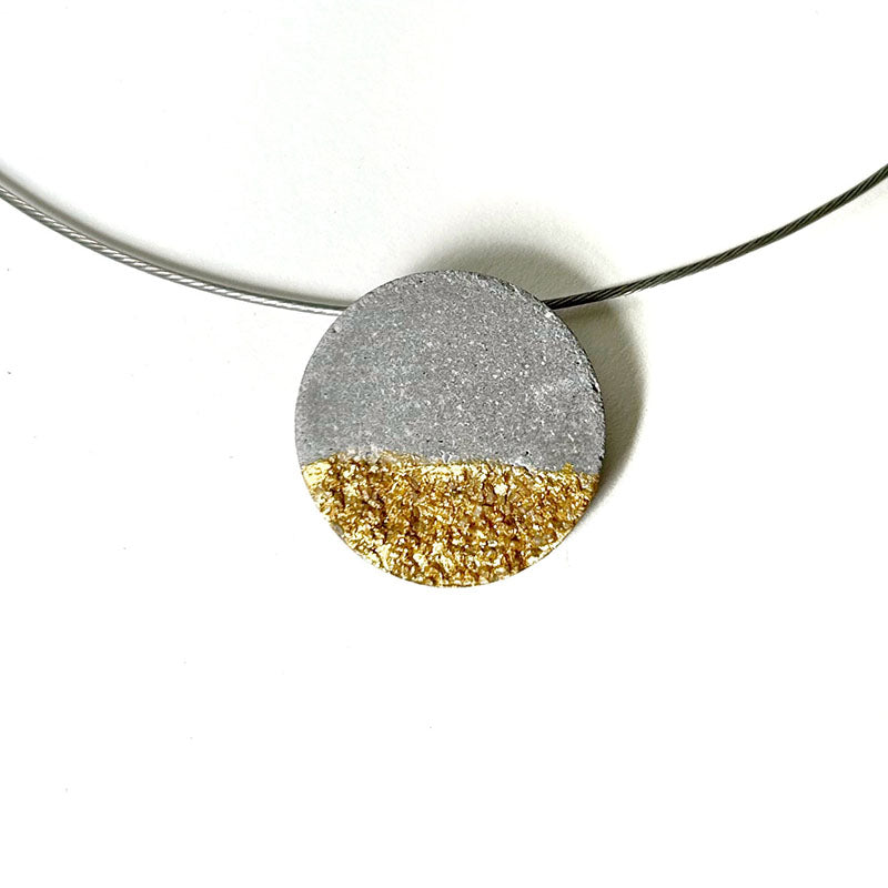 Inès round necklace