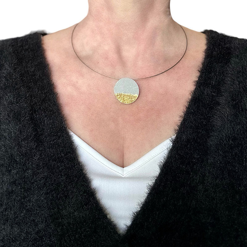 Inès round necklace