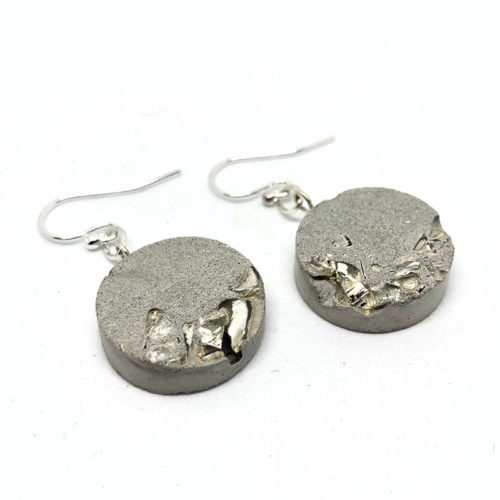 boucles d'oreilles originales en béton et cristaux argent rondes by Icy Mouse
