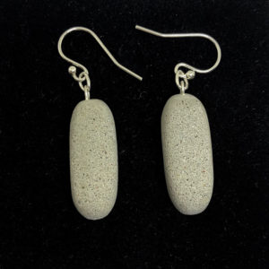long oval concrete earrings Maëlle by Icy Mouse