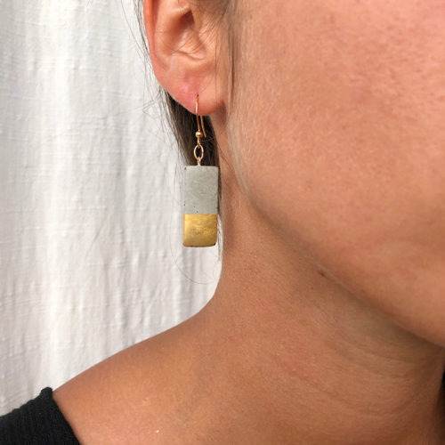 concrete and golden rectangle earrings Emma