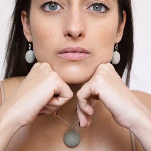 cabochon necklace and oval concrete earrings Maëlle by Icy Mouse